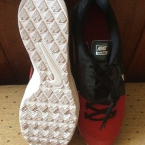 NWOT Rare Men’s Size 15 Nike Trainers